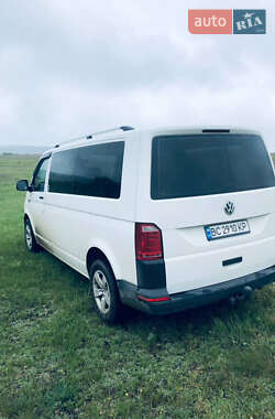Минивэн Volkswagen Transporter 2015 в 