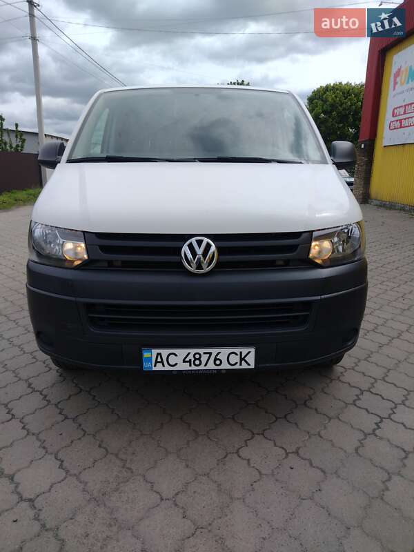 Минивэн Volkswagen Transporter 2014 в Ковеле
