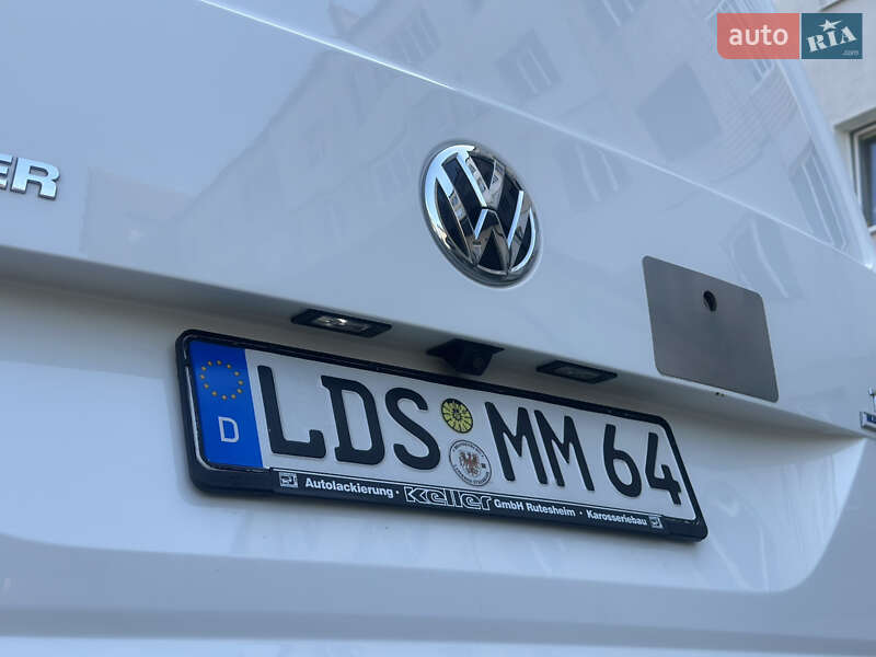 Вантажний фургон Volkswagen Transporter 2018 в Дубні