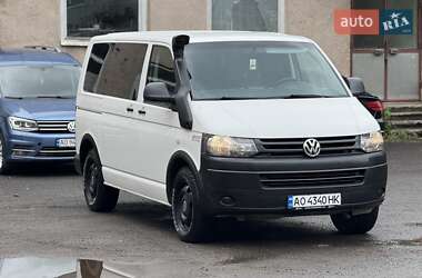 Минивэн Volkswagen Transporter 2014 в 