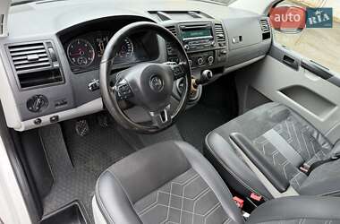 Минивэн Volkswagen Transporter 2014 в 