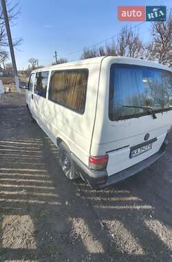 Мінівен Volkswagen Transporter 2000 в 