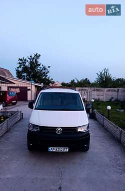 Грузопассажирский фургон Volkswagen Transporter 2010 в 