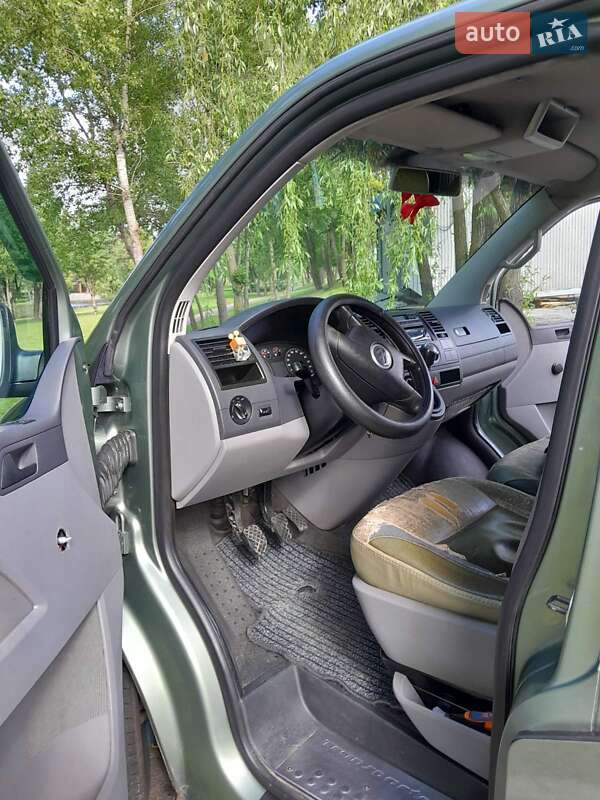Минивэн Volkswagen Transporter 2003 в Киеве фото 5 Минивэн Volkswagen Transporter 2003 в Киеве