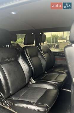 Минивэн Volkswagen Transporter 2008 в 