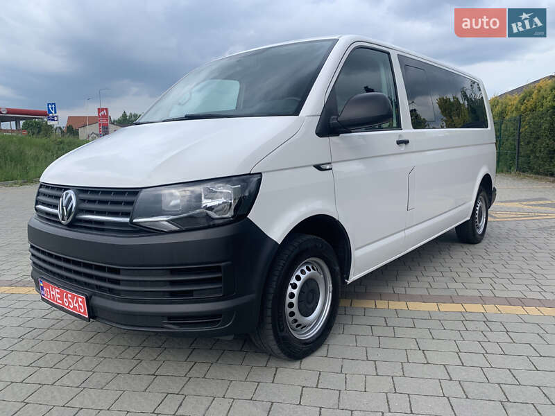 Минивэн Volkswagen Transporter 2017 в 