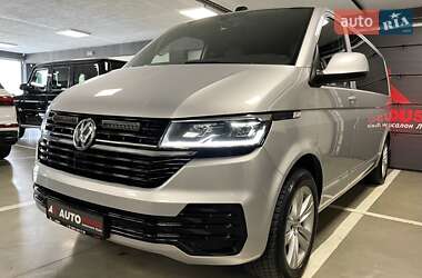 Минивэн Volkswagen Transporter 2019 в 