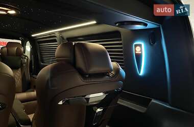 Минивэн Volkswagen Transporter 2019 в 