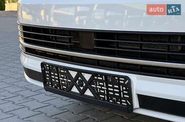 Грузовой фургон Volkswagen Transporter 2019 в 
