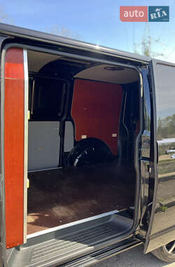 Грузовой фургон Volkswagen Transporter 2015 в 
