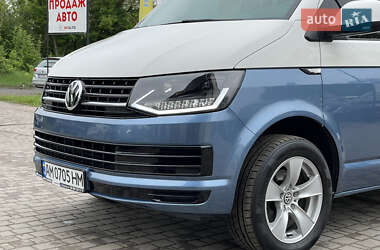 Минивэн Volkswagen Transporter 2019 в 