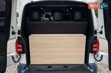 Минивэн Volkswagen Transporter 2019 в 