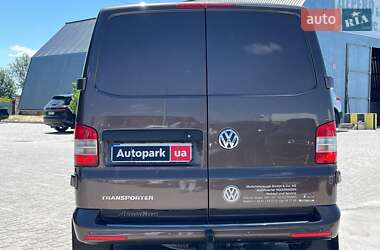 Мінівен Volkswagen Transporter 2014 в 