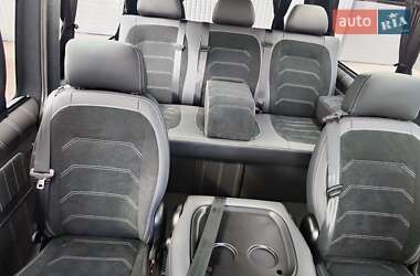 Минивэн Volkswagen Transporter 2021 в 