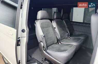 Минивэн Volkswagen Transporter 2021 в 