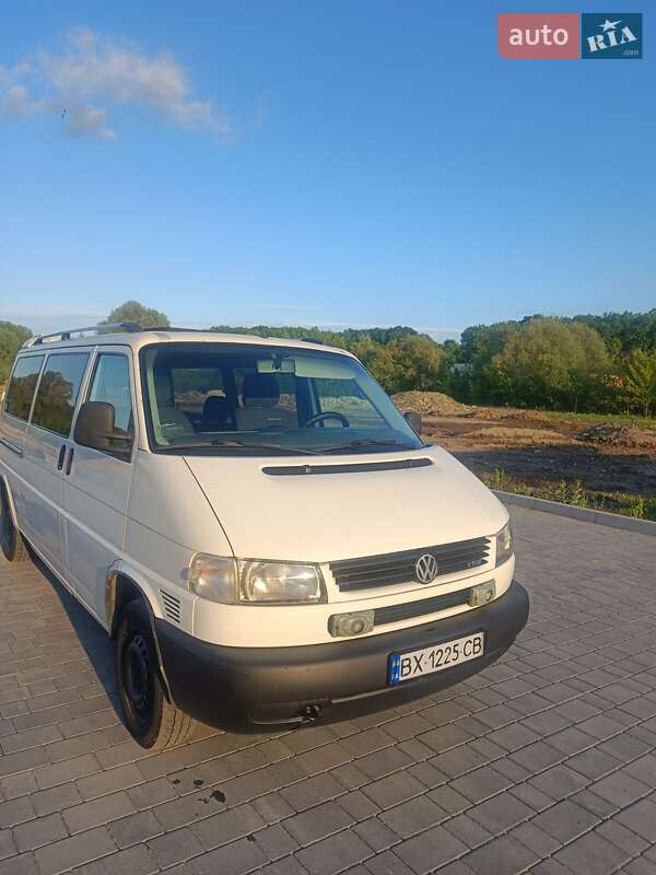 Мінівен Volkswagen Transporter 2003 в 