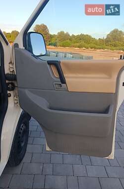 Мінівен Volkswagen Transporter 2003 в 
