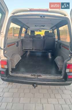Мінівен Volkswagen Transporter 2003 в 