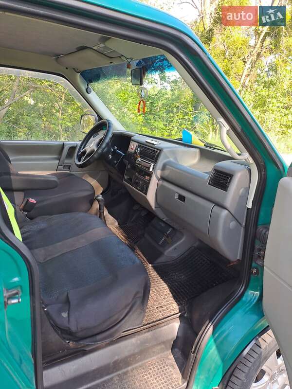 Минивэн Volkswagen Transporter 1999 в Ковеле