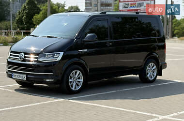 Минивэн Volkswagen Transporter 2018 в 