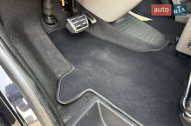 Минивэн Volkswagen Transporter 2018 в 
