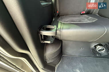 Минивэн Volkswagen Transporter 2018 в 