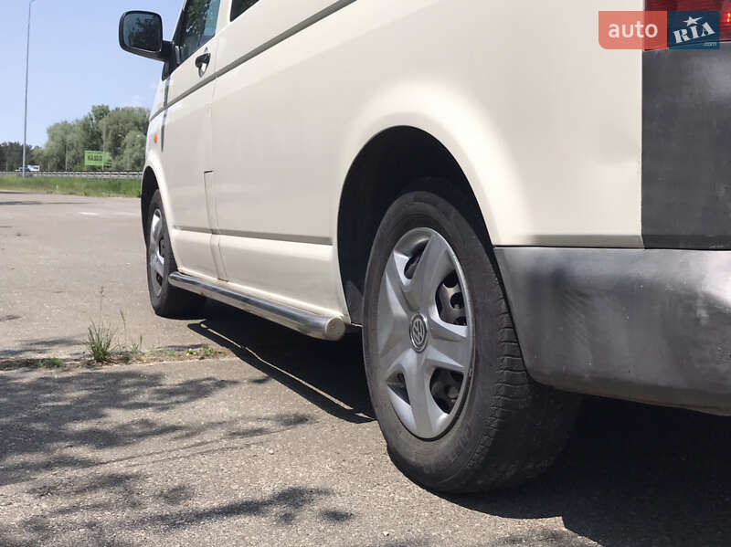 Минивэн Volkswagen Transporter 2005 в Белой Церкви