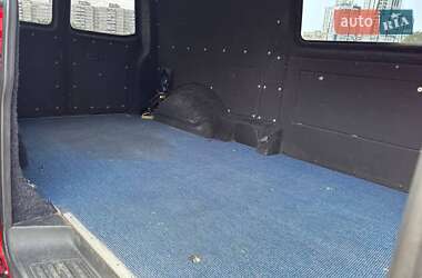Грузовой фургон Volkswagen Transporter 2011 в 