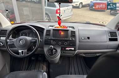 Грузовой фургон Volkswagen Transporter 2011 в 