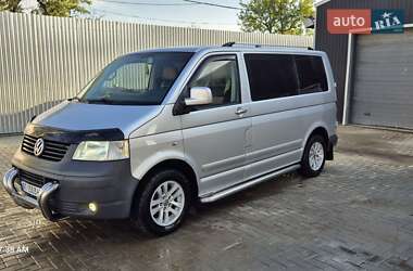 Мінівен Volkswagen Transporter 2009 в Надвірній