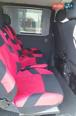 Минивэн Volkswagen Transporter 2015 в 