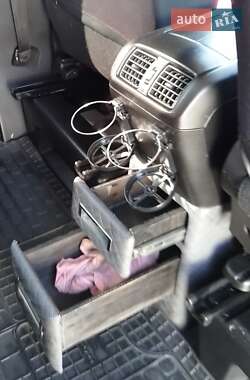 Минивэн Volkswagen Transporter 2015 в 