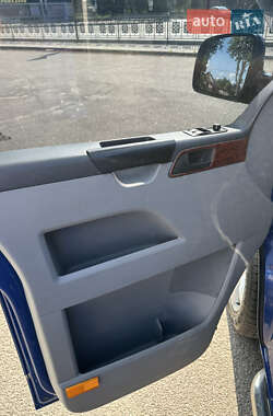 Мінівен Volkswagen Transporter 2008 в 