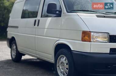 Минивэн Volkswagen Transporter 2001 в 