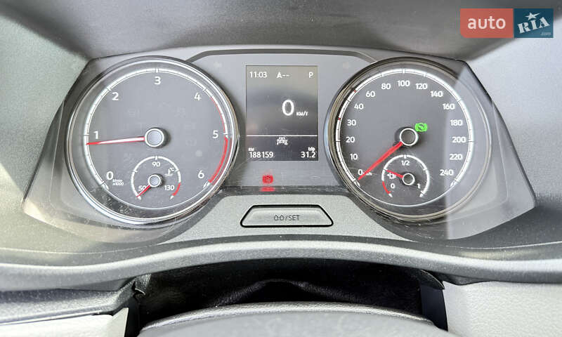 Грузовой фургон Volkswagen Transporter 2021 в Черновцах