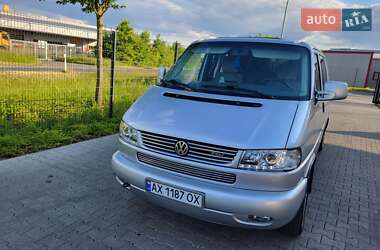 Минивэн Volkswagen Transporter 2002 в 