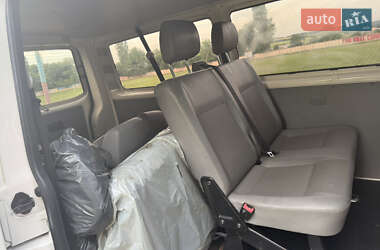 Минивэн Volkswagen Transporter 2008 в 