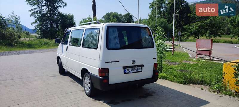 Volkswagen Transporter 2003