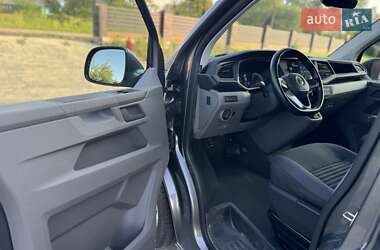 Минивэн Volkswagen Transporter 2020 в 