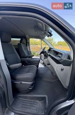 Минивэн Volkswagen Transporter 2020 в 