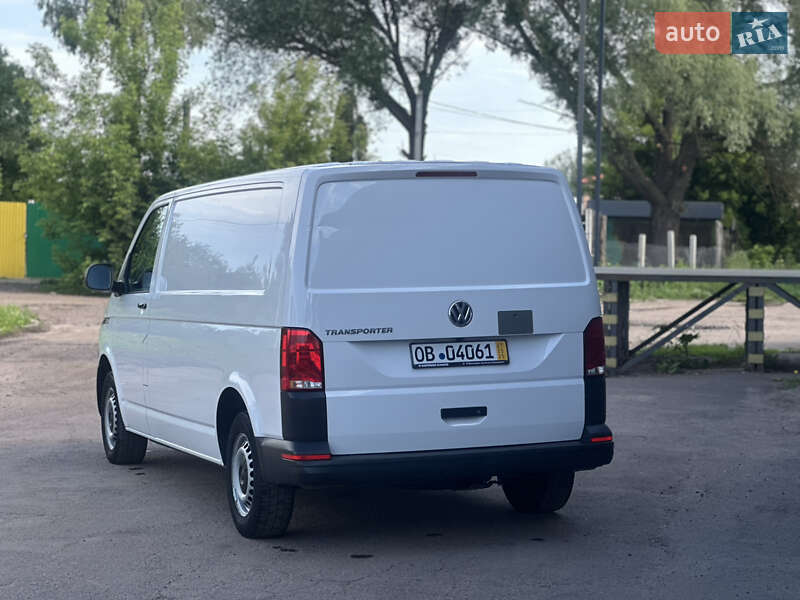 Грузовой фургон Volkswagen Transporter 2020 в Дубно