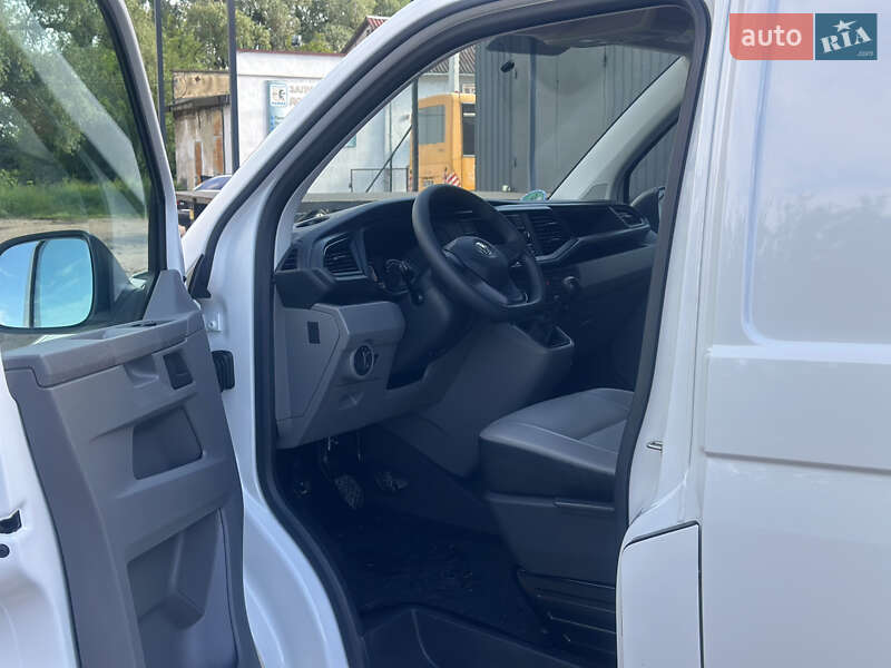 Грузовой фургон Volkswagen Transporter 2020 в Дубно