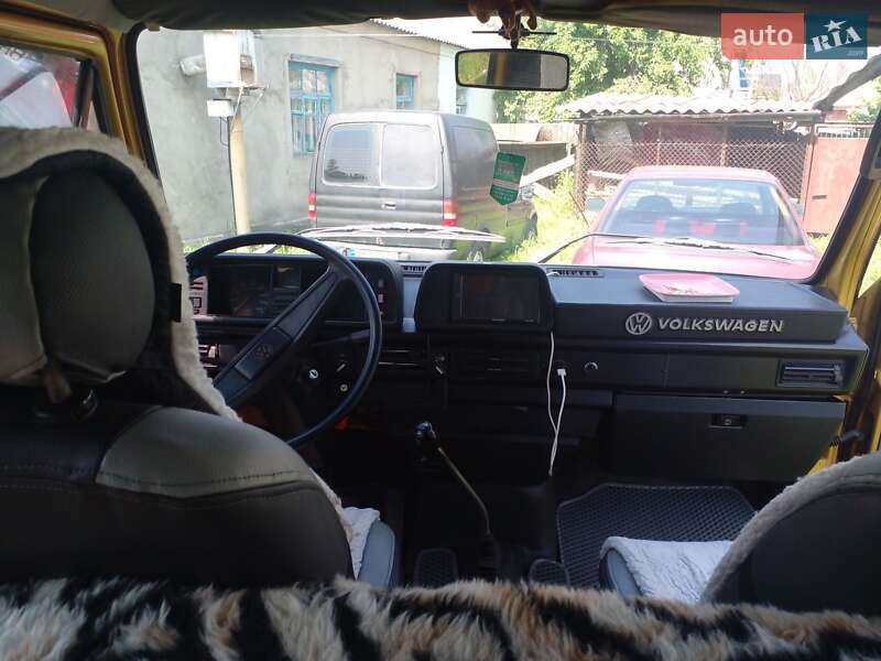 Микроавтобус Volkswagen Transporter 1985 в Малине