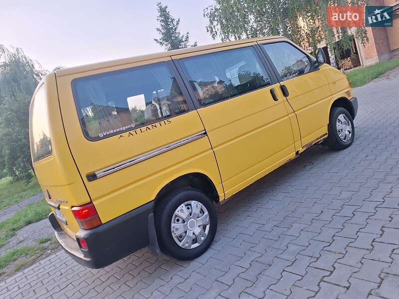 Минивэн Volkswagen Transporter 1999 в Черновцах