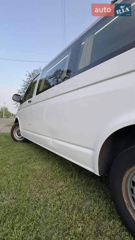 Минивэн Volkswagen Transporter 2016 в Броварах