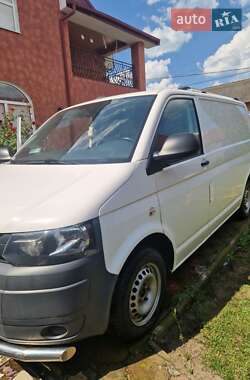 Минивэн Volkswagen Transporter 2010 в 