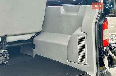 Минивэн Volkswagen Transporter 2015 в 