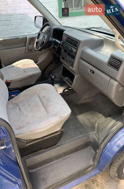 Минивэн Volkswagen Transporter 2001 в 