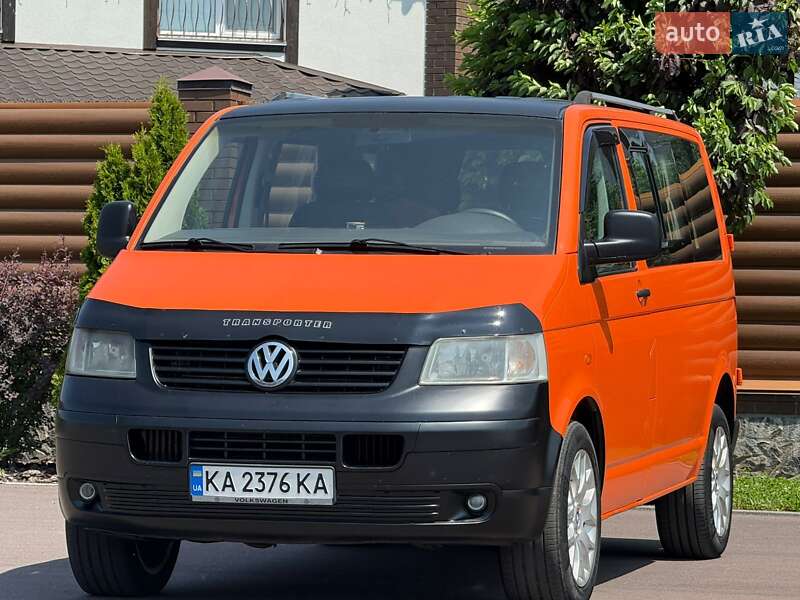 Минивэн Volkswagen Transporter 2005 в Киеве
