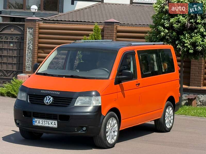 Минивэн Volkswagen Transporter 2005 в Киеве